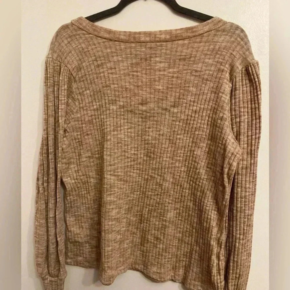 East Adeline ribbed 90s style top EUC XL - Picture 3 of 3